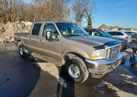 2002 Ford F250 Super Duty z USA, uszkodzony, nr VIN 1FTNW21F92EC17281